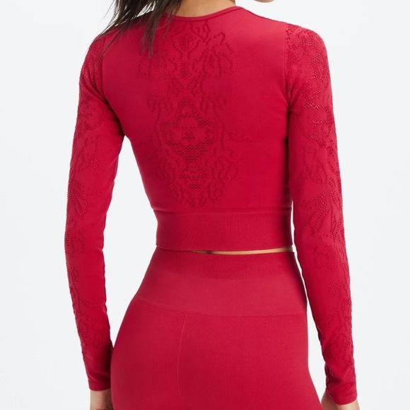 Long sleeve seamless lace top - Picture 3 of 4